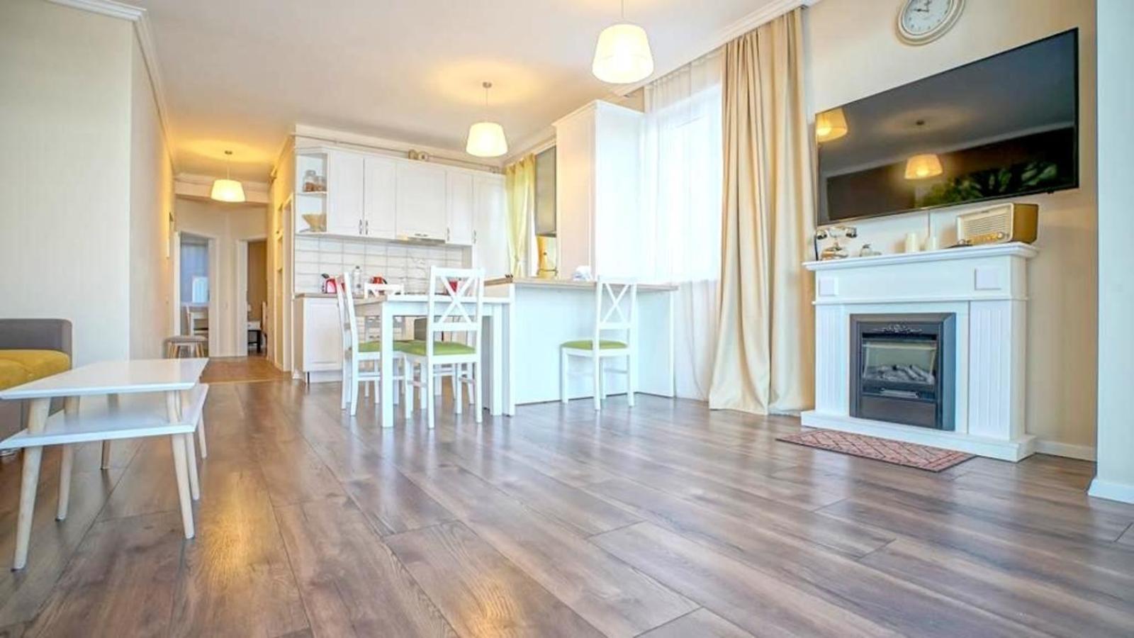 Central Maximus Apartment Braşov Extérieur photo